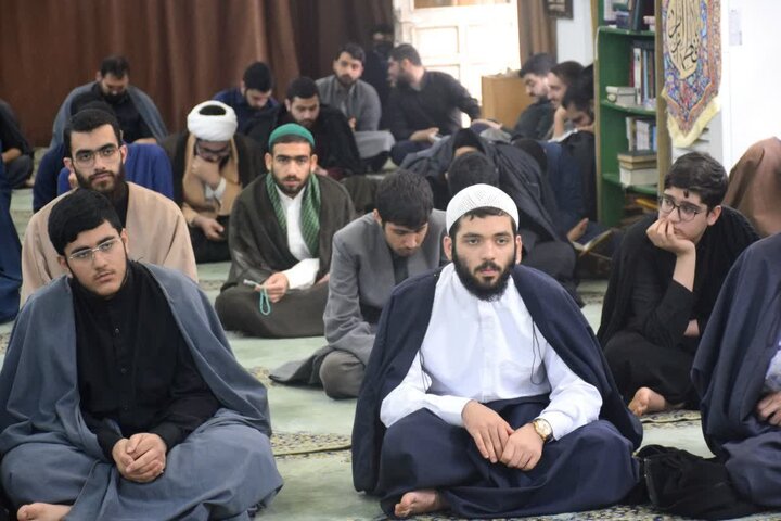 تصاویر/ مراسم تجلیل از معلمان مدرسه علمیه خاتم الانبیاء بابل با حضور امام جمعه شهرستان بابل