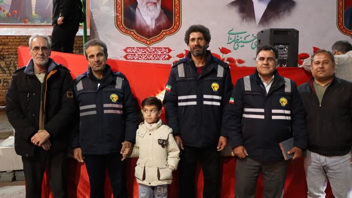 تصاویر/ خونخواهی رهبر شهید و بیعت با رهبری؛ شعار محوری شصت و چهارمین تجمع مردمی شهرستان تکاب
