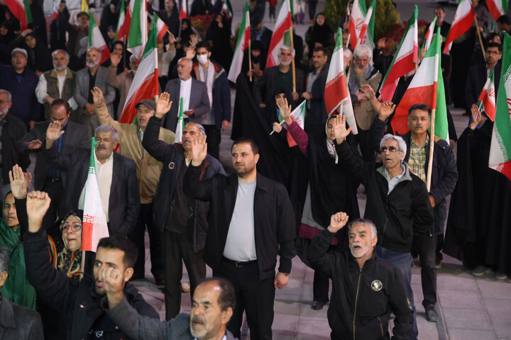 تصاویر / مراسم گرامیداشت شهدای ورزشکار همدان در شب ۶۴ قیام ملت مبعوث