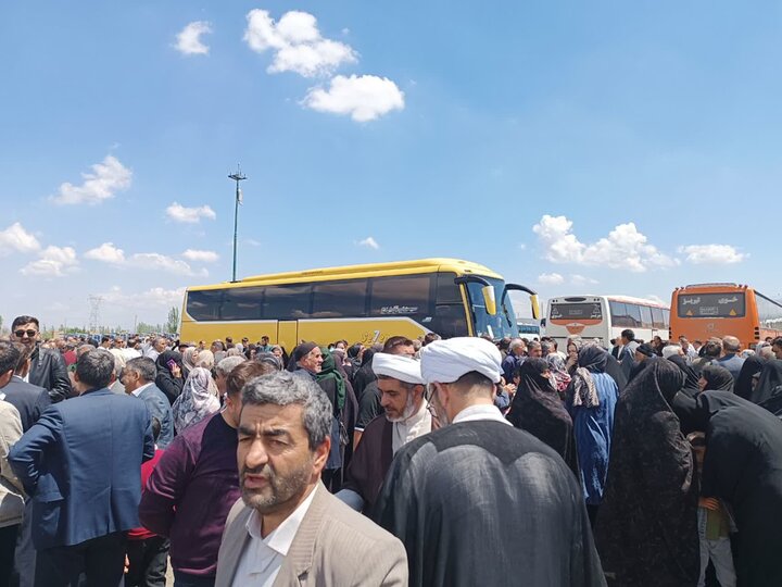 تصاویر/ اعزام اولین کاروان زیارتی حج تمتع از پایانه بین‌المللی شهید درستی خوی
