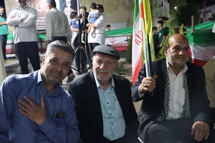 تصاویر/ شصت و چهارمین شب از اقتدار و شکوه و عظمت مردم استوار و مقاوم شهر اشکذر همچون کوه با صلابت ایستاده‌ برای ایران جان