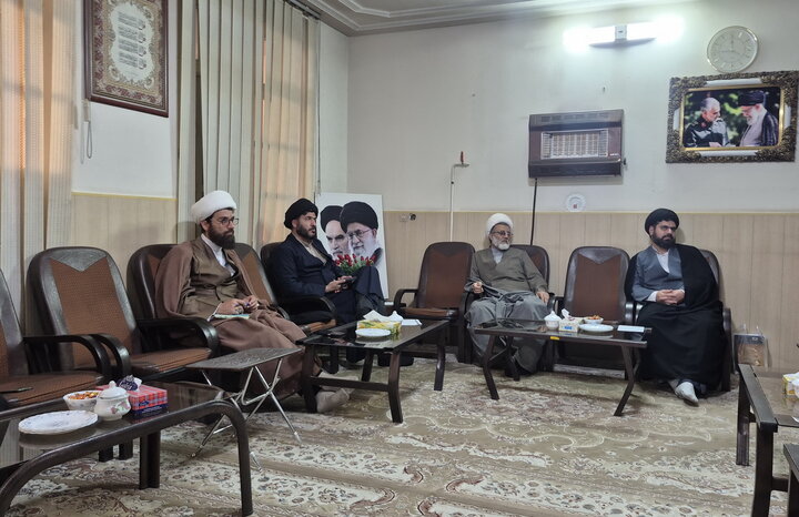 تصاویر/ نشست مدیران آموزش مدارس علمیه منطقه کاشان