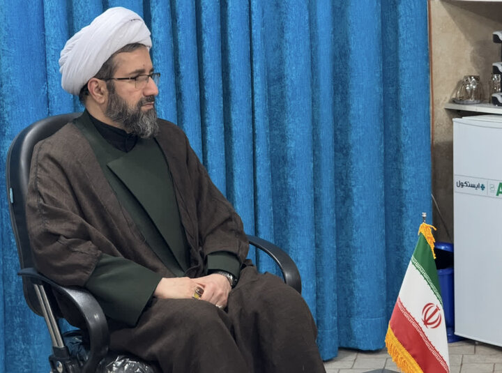 تصاویر/ دیدار مدیر حوزه علمیه گیلان با امام جمعه صومعه سرا