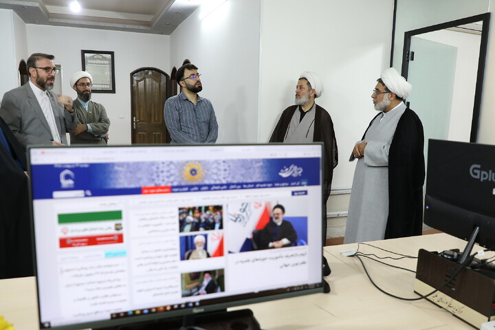 تصاویر/بازدید دبیر شورای برنامه‌ریزی مدارس علوم دینی اهل‌سنت از خبرگزاری حوزه