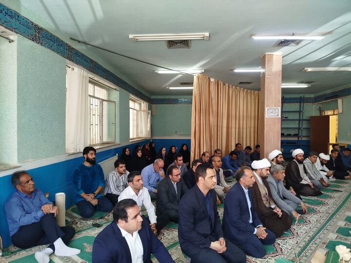تصاویر/دیدار حوزویان دلفان با مسئولان آموزش و پرورش شهرستان