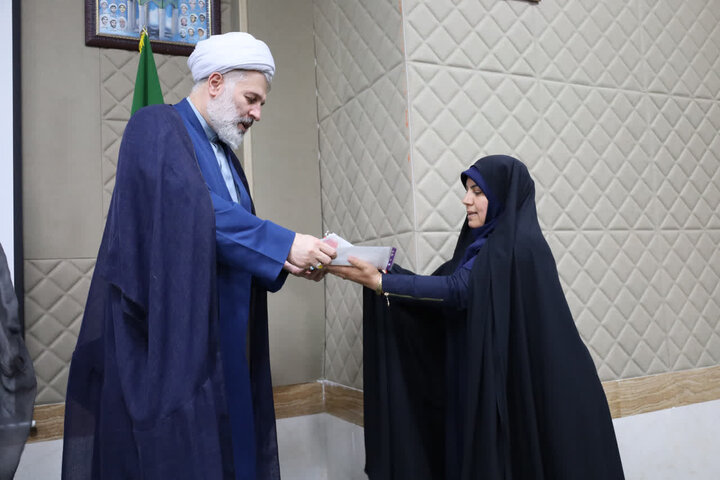 تصاویر/ تجلیل از مبلغات ساروی طرح محمد امین