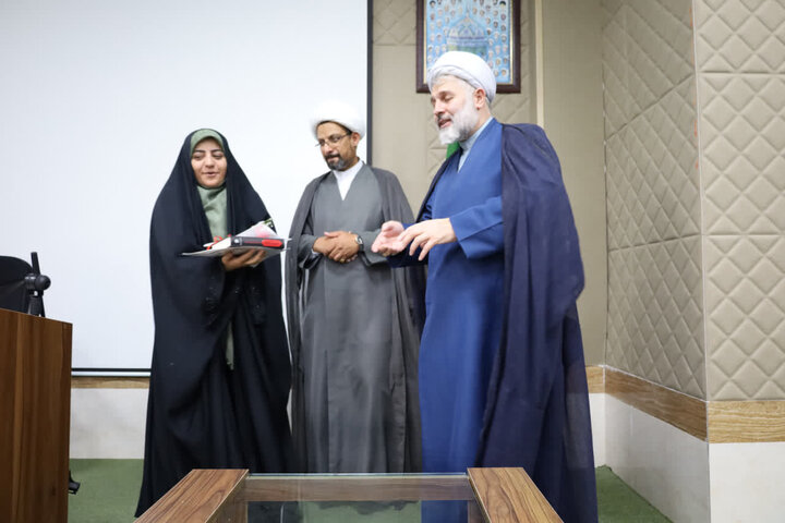 تصاویر/ تجلیل از مبلغات ساروی طرح محمد امین