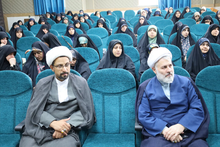 تصاویر/ تجلیل از مبلغات ساروی طرح محمد امین