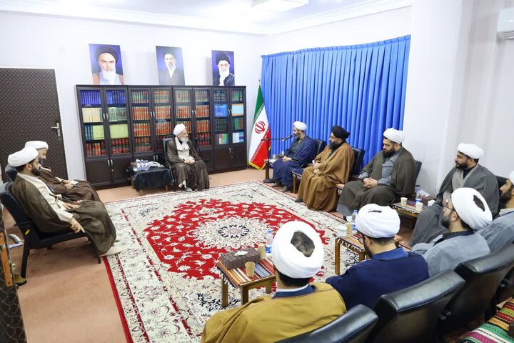 تصاویر/ نشست ارکان مرکز مدیریت حوزه علمیه بابل با نماینده ولی فقیه مازندران