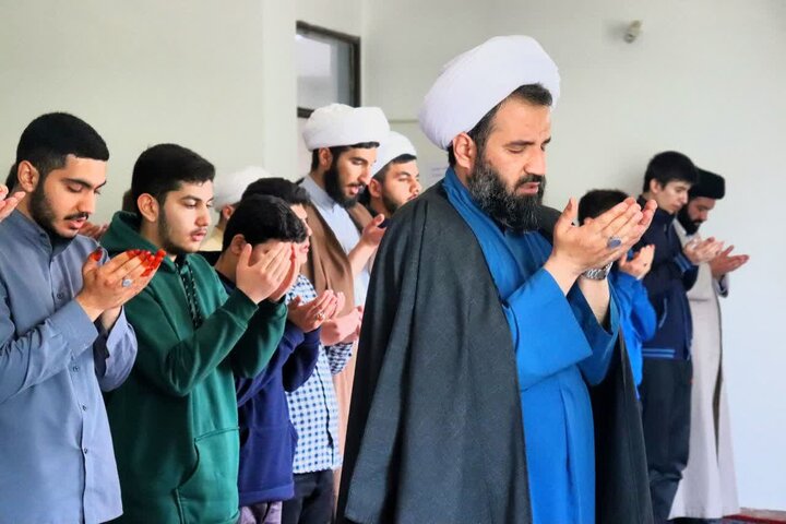 تصاویر/ اردوی یک روزه طلاب مدرسه علمیه امام خامنه ای ارومیه