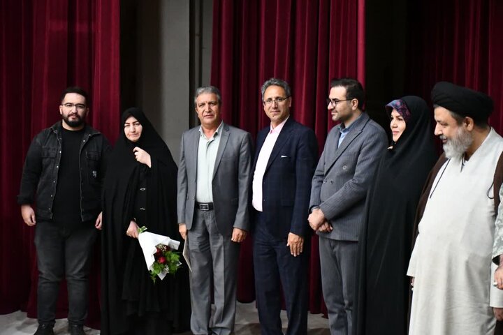 تصاویر/  آیین تجلیل از معلمان برتر