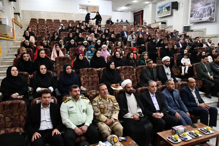 تصاویر/  آیین تجلیل از معلمان برتر