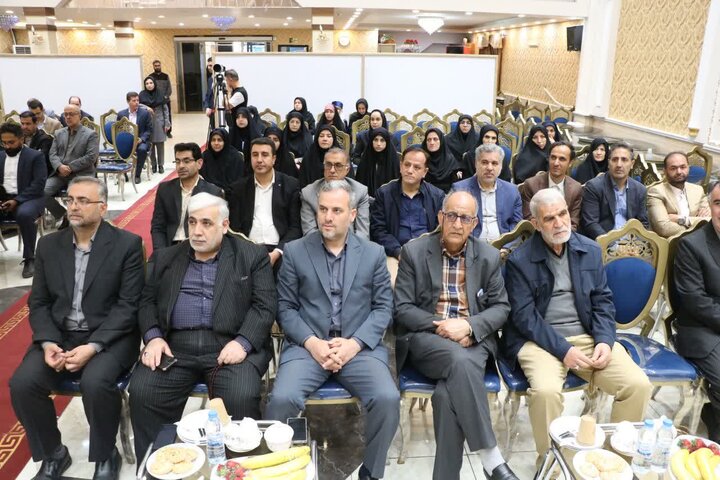 تصاویر/  آیین شهرستانی  گرامیداشت مقام معلم و تجلیل از معلمان نمونه شهرستان  خوی