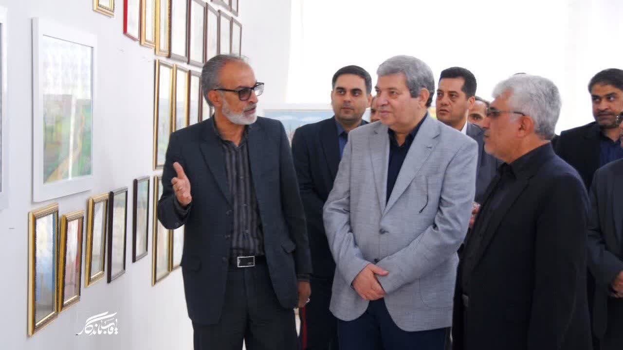 معاون وزیر و رئیس سازمان بهزیستی کشور با هنرمند توانیاب آران و بیدگلی دیدار کرد