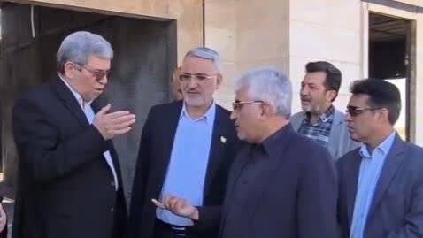 معاون وزیر و رئیس سازمان بهزیستی کشور با هنرمند توانیاب آران و بیدگلی دیدار کرد