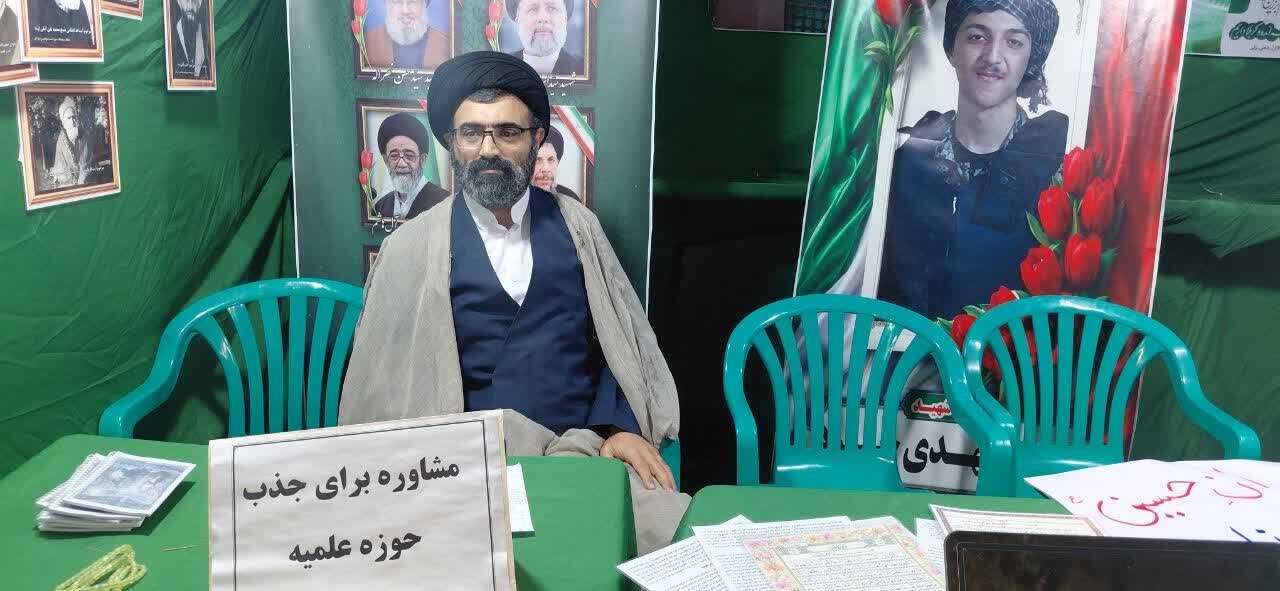 فیلم| گزارشی از فعالیت های موکب شهدای روحانی شهرستان آمل