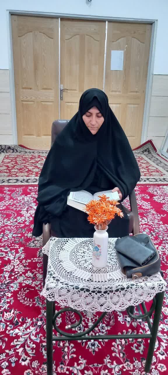 بزرگداشت مقام اساتید در مدرسه‌ علمیه‌ ریحانه‌النبی‌(س) رفسنجان