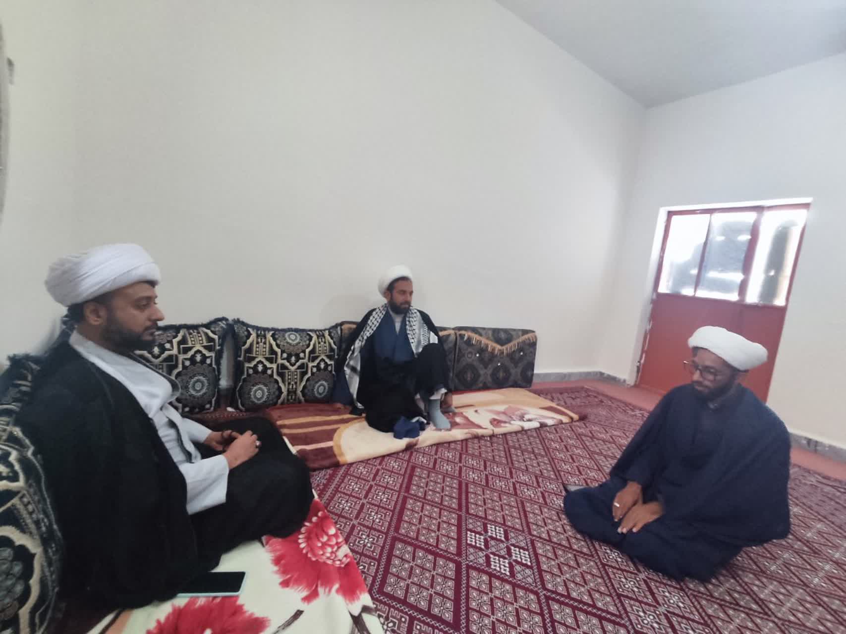 تت