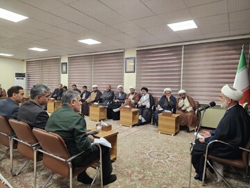 تصاویر/نشست برنامه‌ریزی ستاد مردمی بزرگداشت سالروز سفر امام شهید به کردستان
