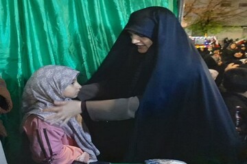برگزاری تجمعات شبانه و برنامه‌های فرهنگی ویژه بانوان در هرسین+تصاویر