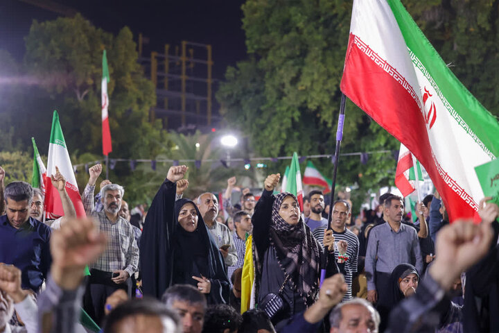 تصاویر/ اجتماع لبیک یا امام در بوشهر
