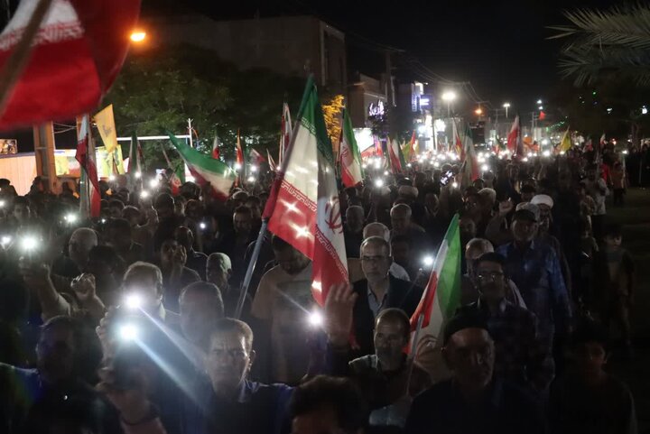 میدانداری مردم استوار و مقاوم شهرستان بافق ادامه دارد