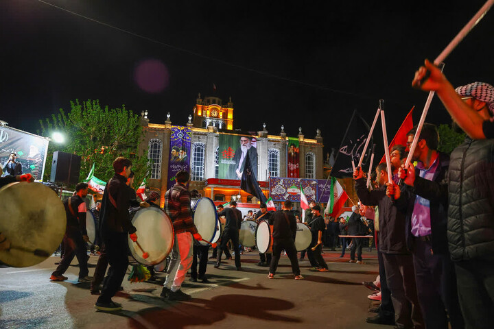 تصاویر/ میدان ساعت تبریز، تجلی گاه حماسه