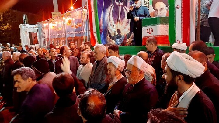 تصاویر/ خونخواهی رهبر شهید و بیعت با رهبری؛ شعار محوری شصت و پنجمین تجمع مردمی شهرستان شاهین دژ