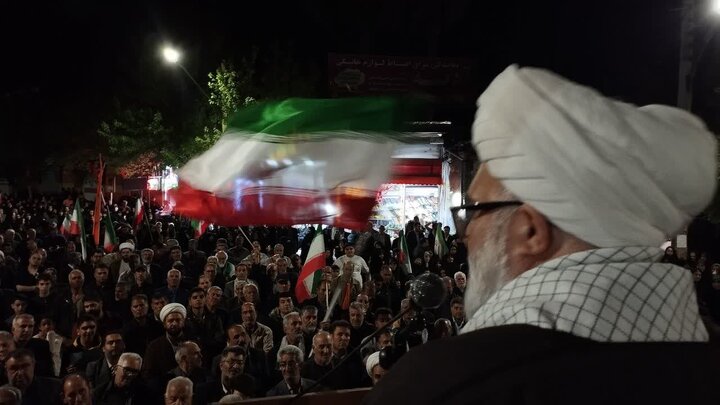 تصاویر/ تجدید بیعت با رهبر شهید انقلاب در شصت و پنجمین شب حضور مردمی شهرستان میاندوآب
