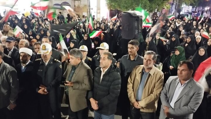 تصاویر/ تجدید بیعت با رهبر شهید انقلاب در شصت و پنجمین شب حضور مردمی شهرستان میاندوآب