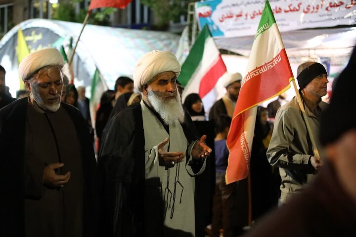 تصاویر/ شصت و پنجمین شب متوالی مردم ارومیه در تجدید میثاق با آرمان‌های انقلاب
