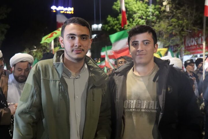 تصاویر/  شصت و پنجمین شب فعالیت موکب فرهنگی، تبیینی مدرسه علمیه امام خمینی(ره) ارومیه