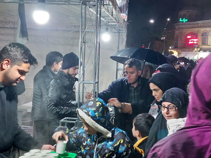 تصاویر / برپایی موکب الحسین شهدای انتظامی استان همدان