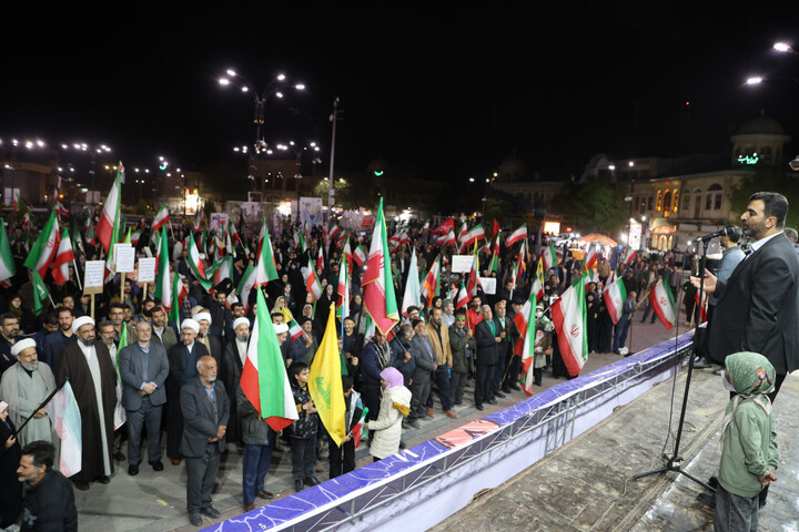 تصاویر / اجتماع مردمی بیعت با رهبر معظم انقلاب و نکوداشت مقام معلم در همدان