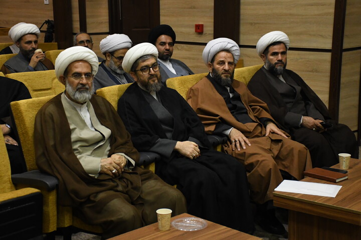 تصاویر/ آیین تجلیل از اساتید مدارس علمیه آذربایجان غربی