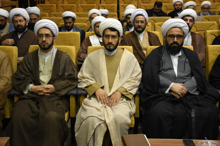 تصاویر/ آیین تجلیل از اساتید مدارس علمیه آذربایجان غربی