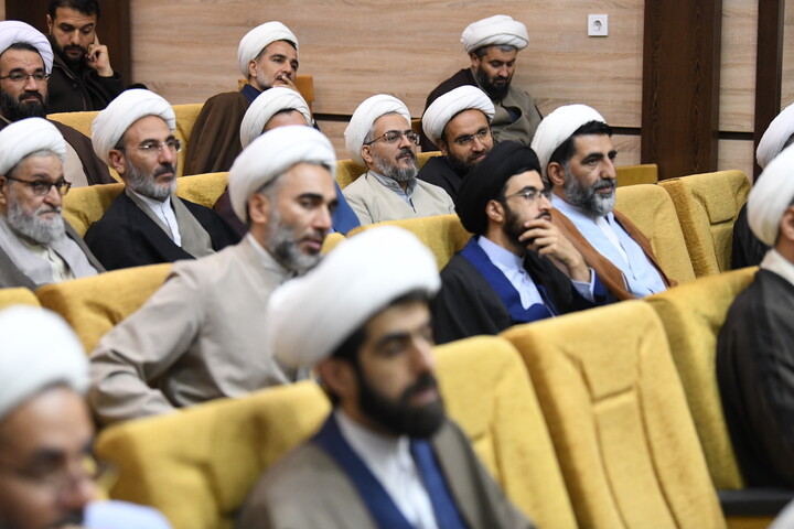 تصاویر/ آیین تجلیل از اساتید مدارس علمیه آذربایجان غربی