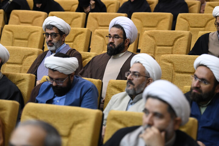 تصاویر/ آیین تجلیل از اساتید مدارس علمیه آذربایجان غربی