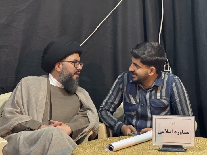 تصاویر/حضور پرشور روحانیون،اساتید و طلاب مبلغ کاشان در غرفه مدارس علمیه آيت الله اعتمادی