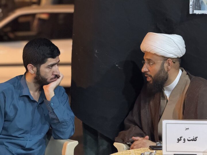 تصاویر/حضور پرشور روحانیون،اساتید و طلاب مبلغ کاشان در غرفه مدارس علمیه آيت الله اعتمادی