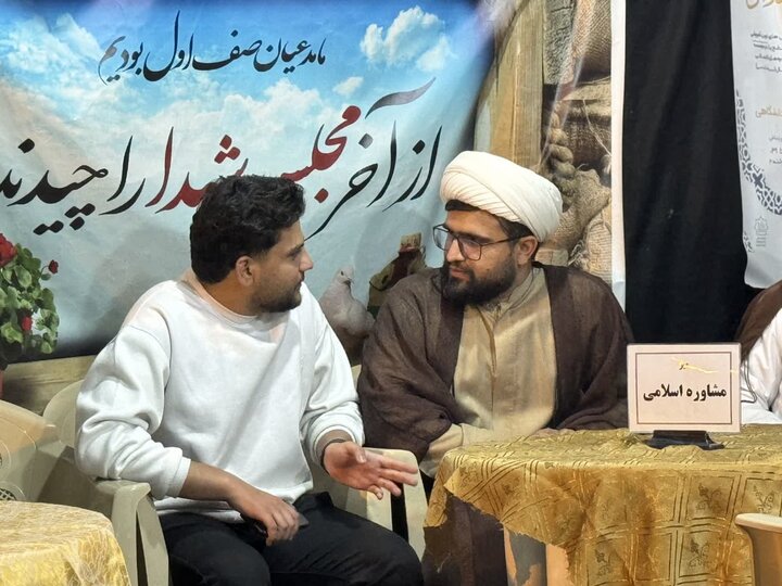 تصاویر/حضور پرشور روحانیون،اساتید و طلاب مبلغ کاشان در غرفه مدارس علمیه آيت الله اعتمادی