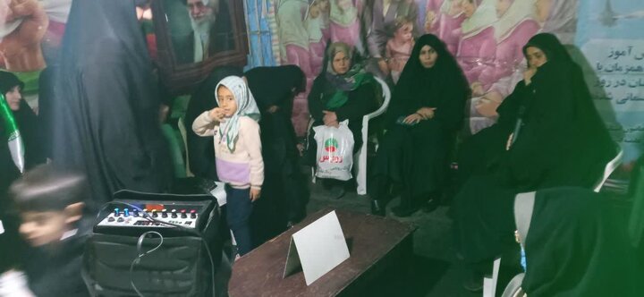 تصاویر/نشست اخلاقی منتظران ظهور با حضور استاد مدرسه علمیه فاطمه‌الزهرا اراک