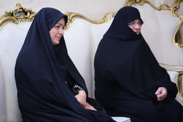 تصاویر/دیدار استاندار مرکزی با جانباز سرافراز ۷۰ درصد غلامرضا عابدی