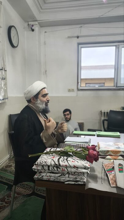 تصاویر/ تجلیل از اساتید مدرسه علمیه روحیه شهرستان بابل