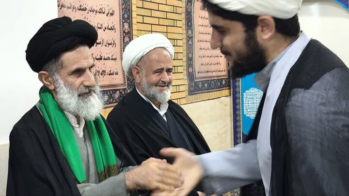 تصاویر/ مراسم تجلیل از اساتید مدرسه علمیه شهید امیری (ره) بندپی بابل