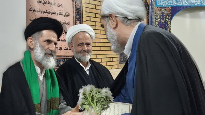 تصاویر/ مراسم تجلیل از اساتید مدرسه علمیه شهید امیری (ره) بندپی بابل