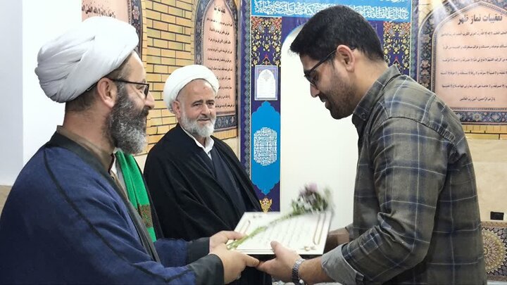 تصاویر/ مراسم تجلیل از اساتید مدرسه علمیه شهید امیری (ره) بندپی بابل