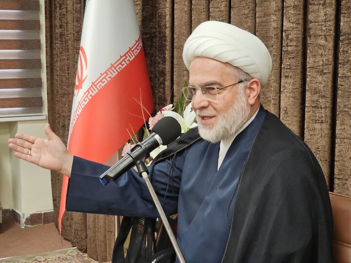 تصاویر/نشست برنامه‌ریزی ستاد مردمی بزرگداشت سالروز سفر امام شهید به کردستان