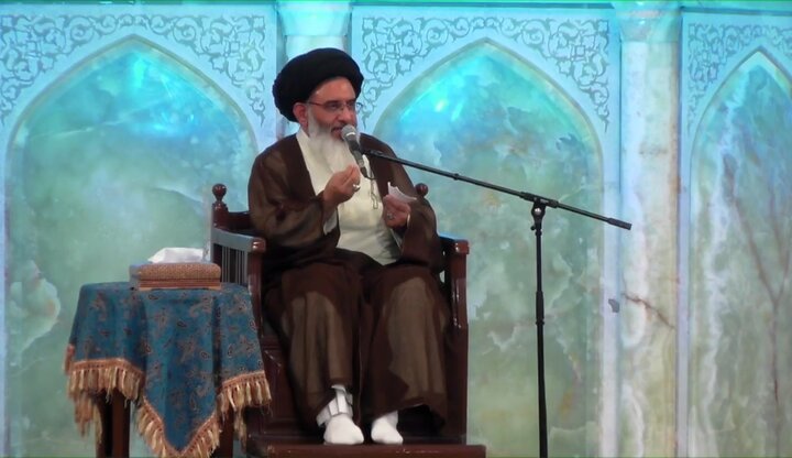 آج ملت ایران کی عزت اور استقلال، چار دہائیوں سے عوامی استقامت کا نتیجہ ہے
