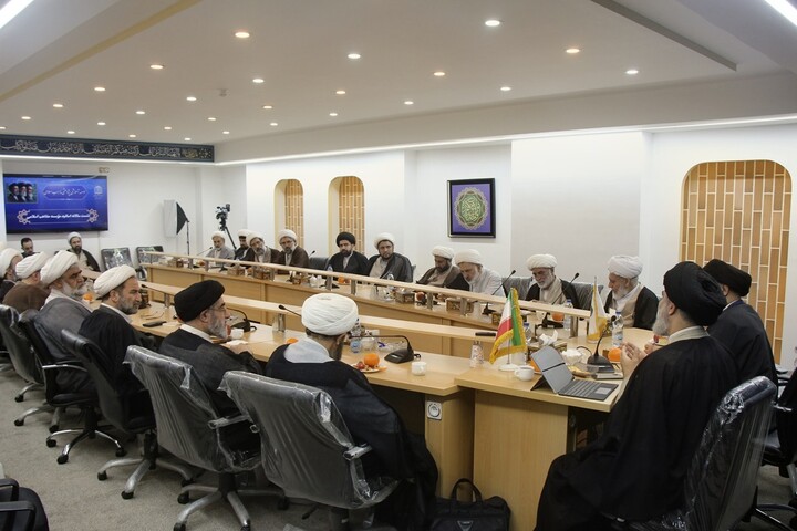 نشست سالانه اساتید مرکز تخصصی مذاهب اسلامی